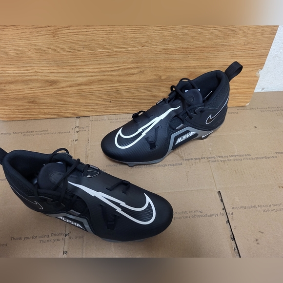 Nike Alpha Menace Pro 3 Mid Football Cleats Men Size 14 NEW - Picture 2 of 10